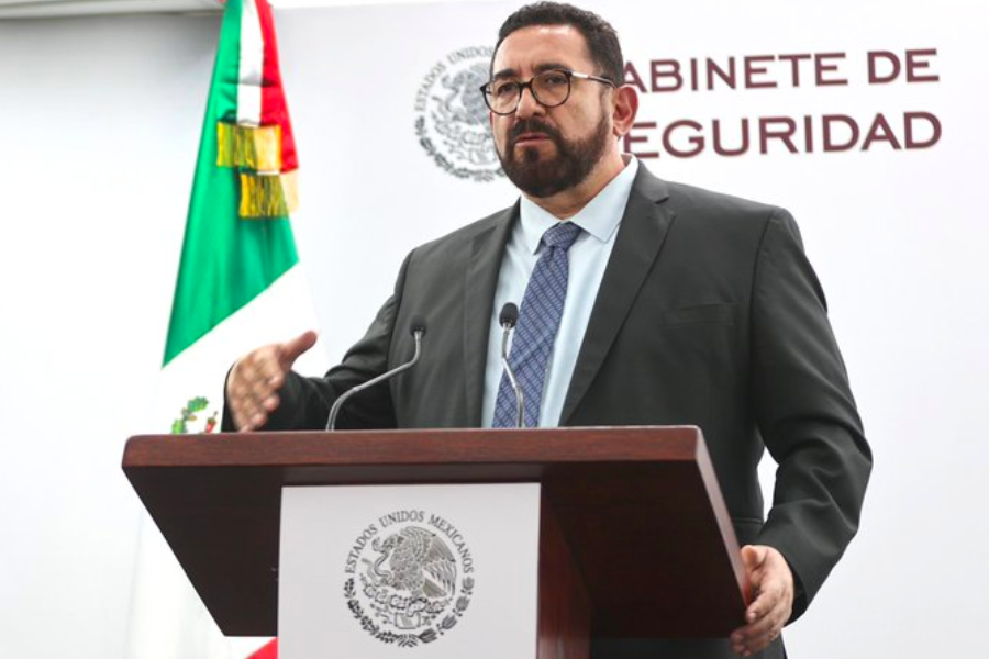 La <a href="/FGRMexico/">FGR México</a> informó que la solicitud de Estados Unidos para extraditar a Rubén Rocha Moya y otros funcionarios no incluye pruebas contundentes. La dependencia analizará el caso e iniciará una investigación paralela.
regionglobal.mx/2026/04/fgr-se…