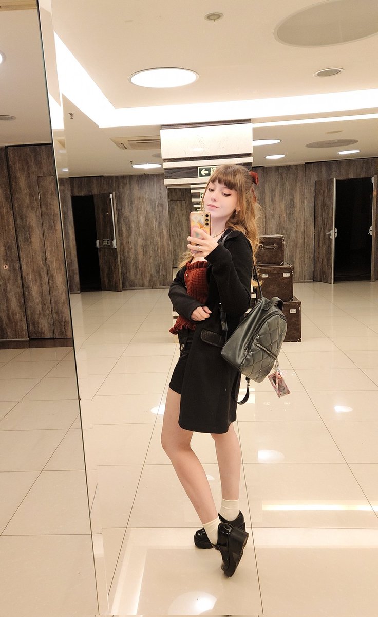 bru ツ vai ver o enha e o bts tweet media