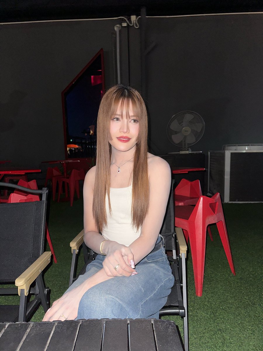 ลูกพีช tweet media