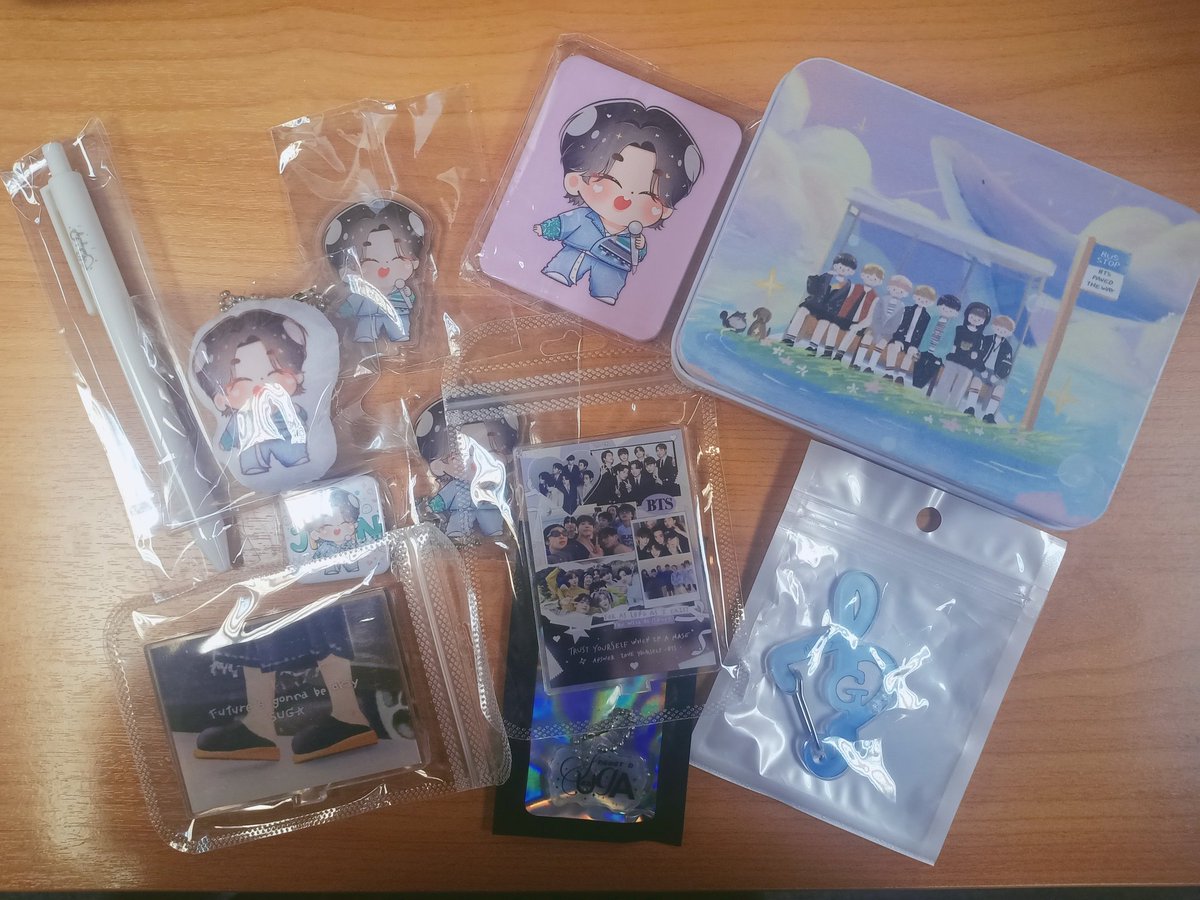 ได้รับ กอว แล้วนะคะ น่ารักมากทุกชิ้นเลย ให้มาเยอะจุกๆ  ขอบคุณมากนะคะ จะใช้อย่างดีเลยค่ะ😍😍😍#Skylab_giveaway