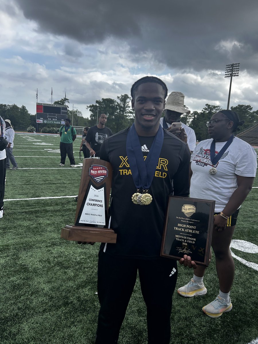Tompkins_TF's tweet image. Congrats to Karri Noel for his success at the next level!  @Leon_zy1 
We will let the results speak for themselves 🏆.  He is a perfect example about following your dreams and staying consistent with your goals.  Tompkins TF is proud of you!  

#StillWinningwithCulture #Hardware