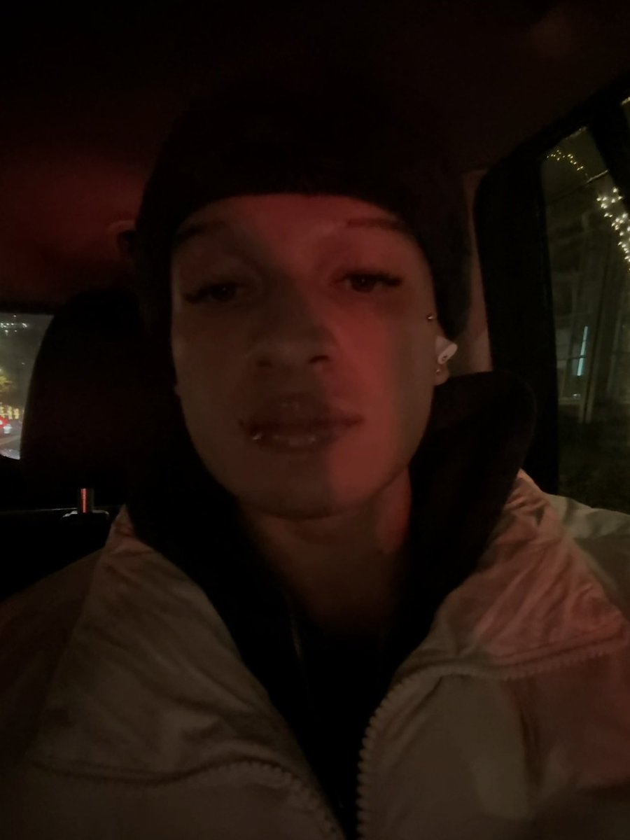 jj tweet media