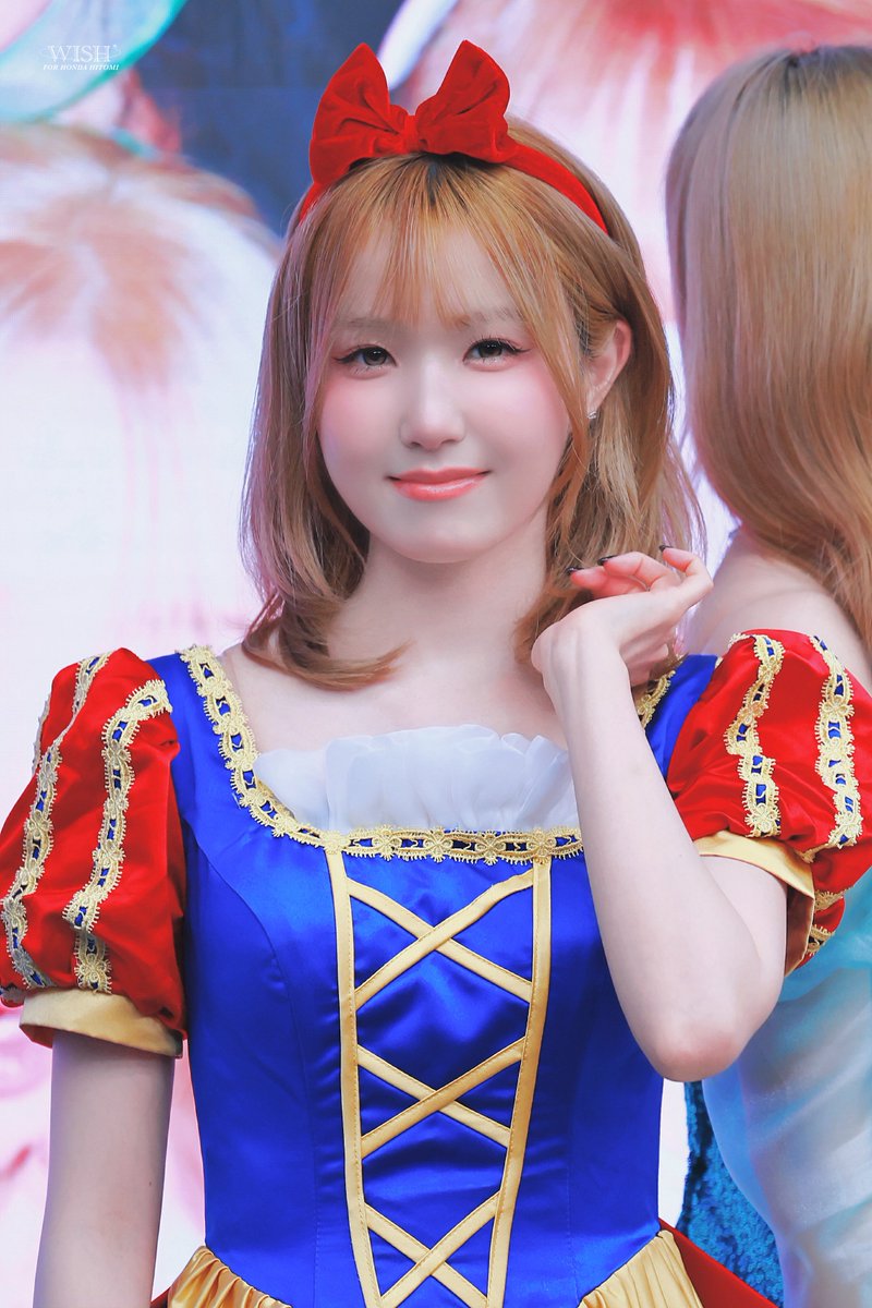 IZONE ラビロズ サノクトレカ 本田仁美 IZONE ラビロズ サノクトレカ 本田仁美