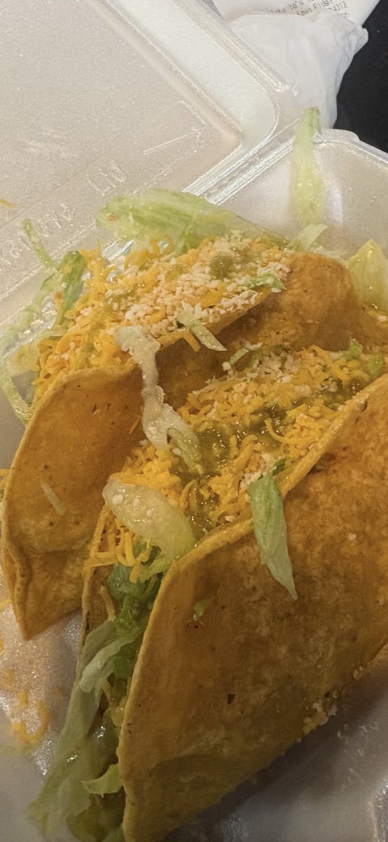 WhaleBetsNV1's tweet image. THURSDAY TACOS ALL DAY, I guess?! Better hit the gym tonight! #Foodie #Tacos #SportsBetting #SportsBets
