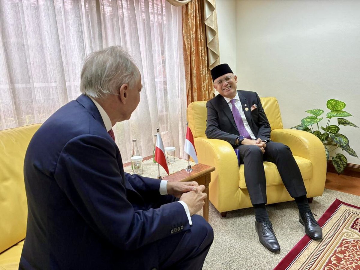 PL Embassy Jakarta tweet media