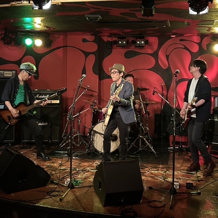 hiroogh's tweet photo. 日曜はUFOクラブでライブ、楽しいイベントでした！
懐かしい人もはじめての方もありがとうございました！スタッフさん、忘れものしてスミマセン。次回は気をつけます！ https://t.co/wzgbLqJefo
