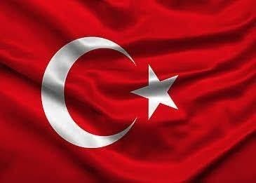 İzmir Bornova’da meydana gelen trafik kazasında şehit olan polisimiz Serkan Hızlı’ya ve hayatını kaybeden vatandaşlarımıza Allah’tan rahmet, yaralılarımıza acil şifalar diliyorum.
Kederli ailelerinin, Emniyet Teşkilatımızın ve aziz milletimizin başı sağ olsun.