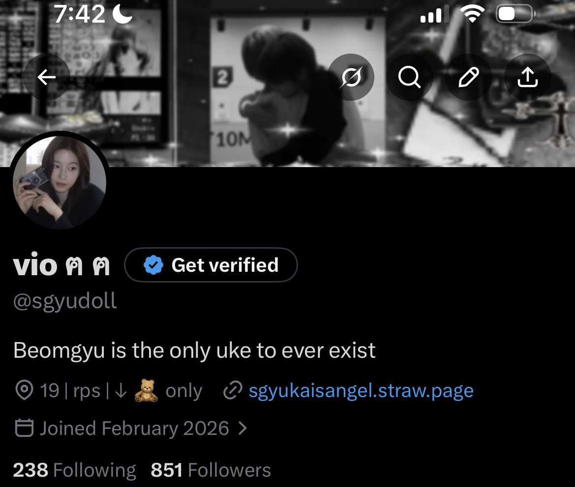 vio ฅ ฅ tweet media