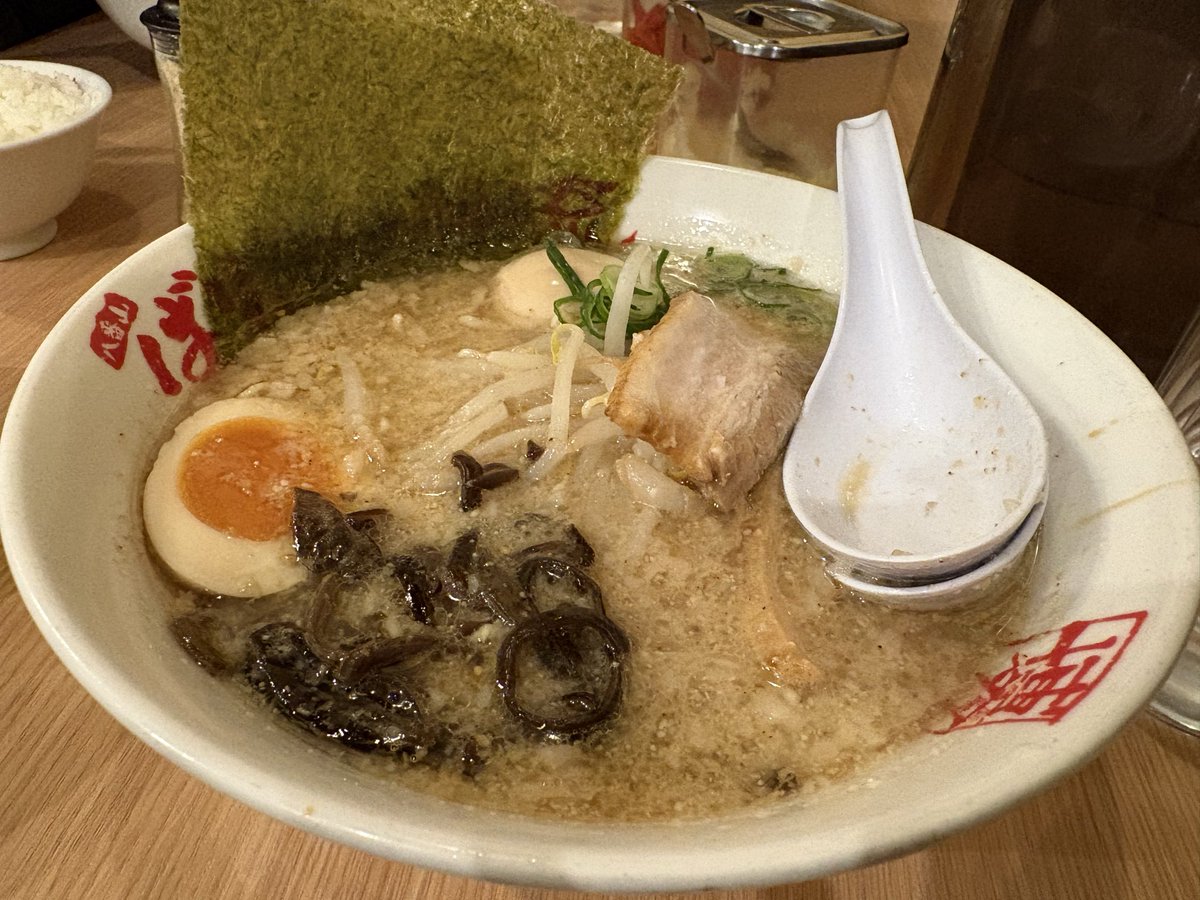 Gamer_kuriper's tweet photo. あげ忘れたシリーズ
上司と二人で食べたもの
仕事仲間(先輩方)と食べたもの
チョロQ&amp;たくみんとのゲリラ夕飯
「炭火bistro GOETHE」「ばりきや源流」「ラーメン 蔵八」「自家製麺 オオモリ製作所」
だいぶ群馬(高崎)、栃木(宇都宮)を回った気がする https://t.co/AaJGpasHLa