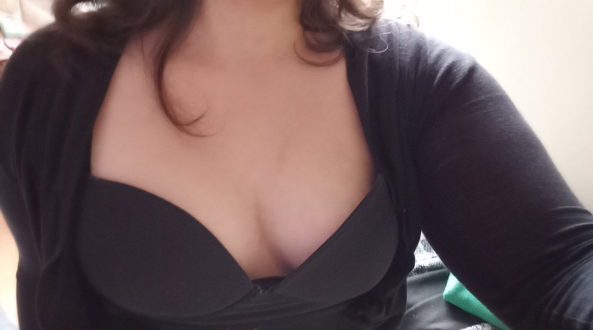 Minaa's new life tweet media