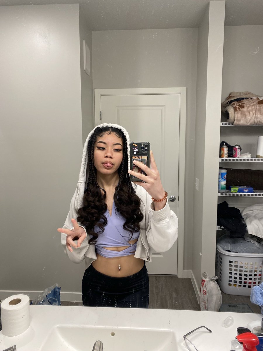 sonnyluvyours's tweet image. cheeseeeeeeee
posting until someone wants to get me concert tickets 🫶🏼
#birthday
#cashappme
#cashapp
#nsfwtwtًً