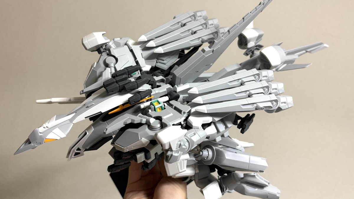 イワガン tweet media