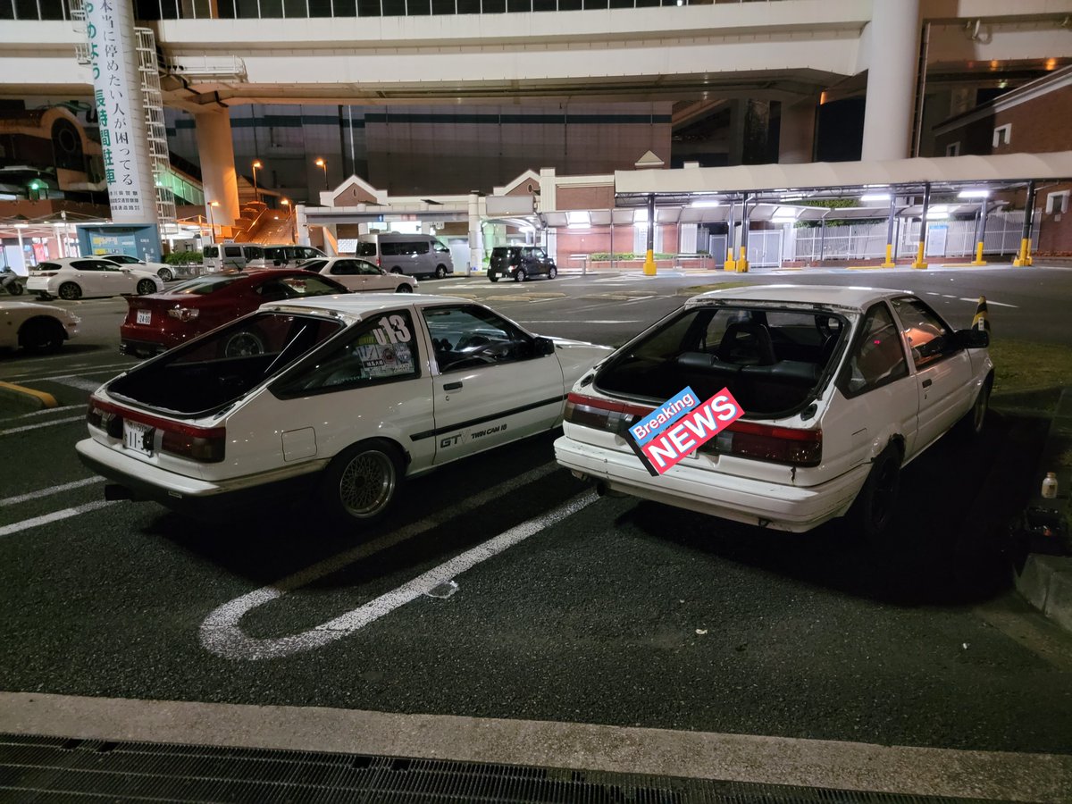 いそよし tweet media