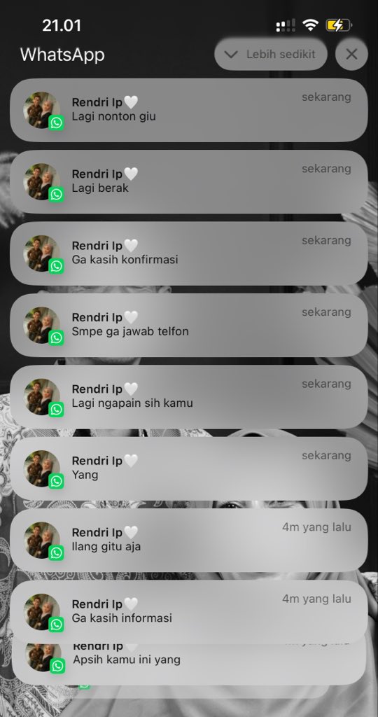 mutiaraocty's tweet photo. yg dia tau kerjaan gue cuma nonton sama berak kali ya?☺️ https://t.co/KONDfpnmDG