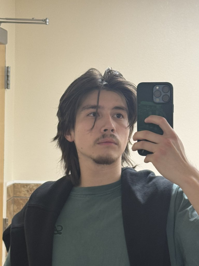 hi this is what i look like