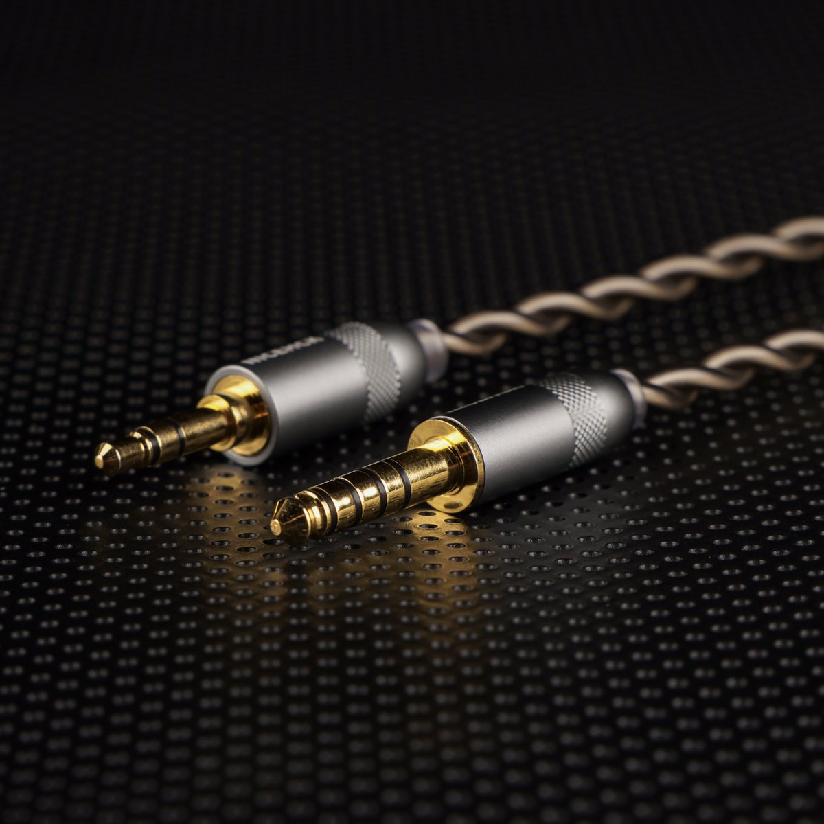NiceHCK_Audio's tweet image. 【NX8、メーデーセール】
通常価格29999円➡️セール価格25499円（15％オフ）
amazon.co.jp/dp/B0DMSBGWVH

🌟片側1DD+6BA+1PZTハイブリッドイヤホン
🌟ボーカルと楽器がより繊細で豊か、ナチュラルな音
🌟ろやかで繊細な中音域のボーカル、そして高音域の優れた解像度

#拡散希望　#NICEHCK #Amazon