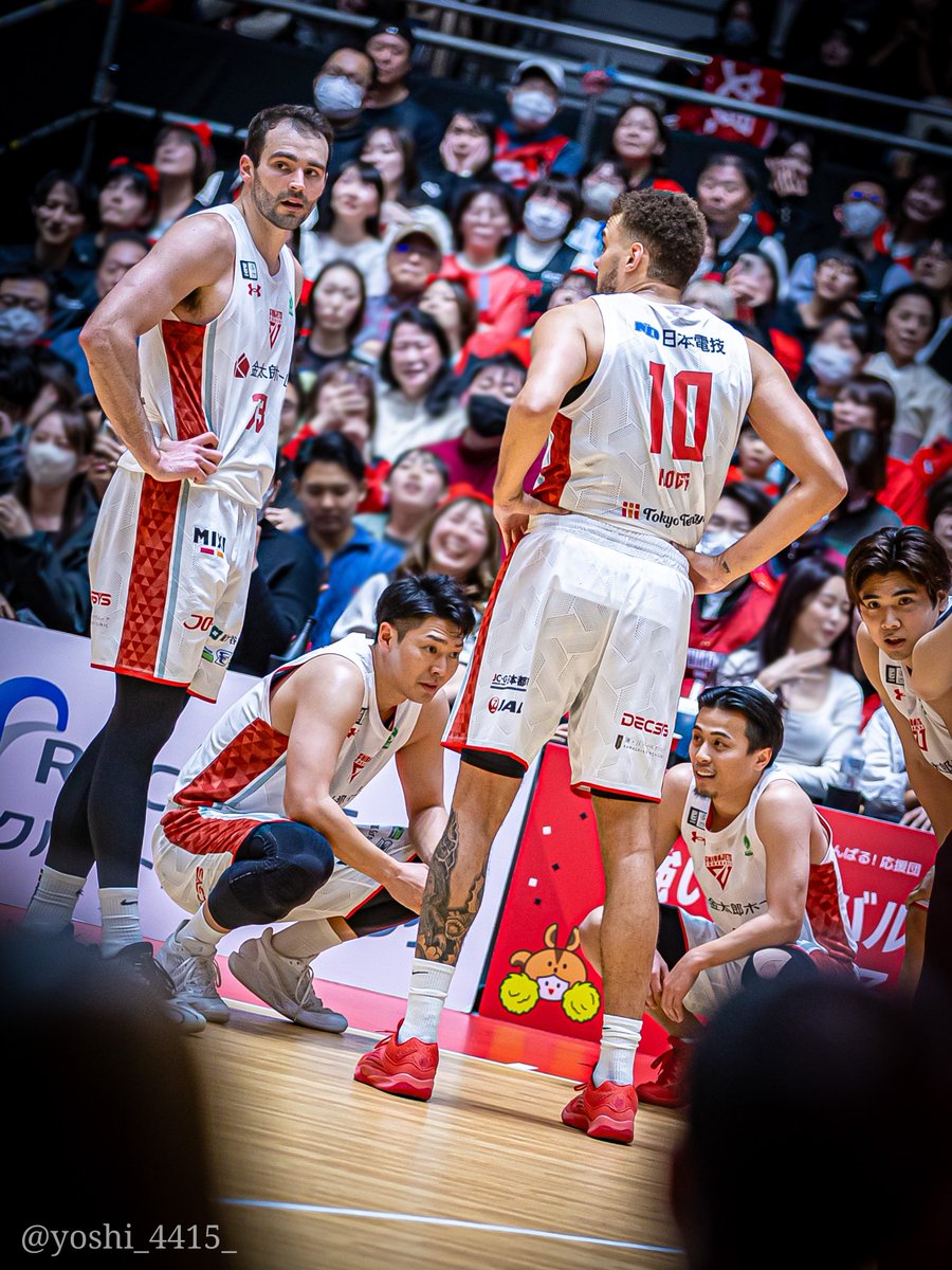 4415(ヨシヒコ) tweet media