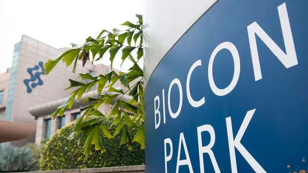 CNBCTV18Live's tweet photo. #JustIn | #Biocon: US FDA completes pre-licence inspection at co’s Biosimilars site, #BioconPark in Bengaluru
US FDA issues Form 483 with five observations
Alert: Inspection was conducted between April 20-29 https://t.co/DSRF3YIW9v