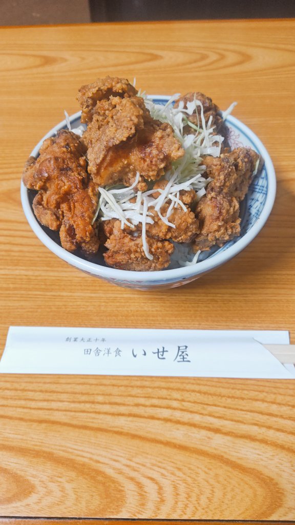 コマッチ tweet media