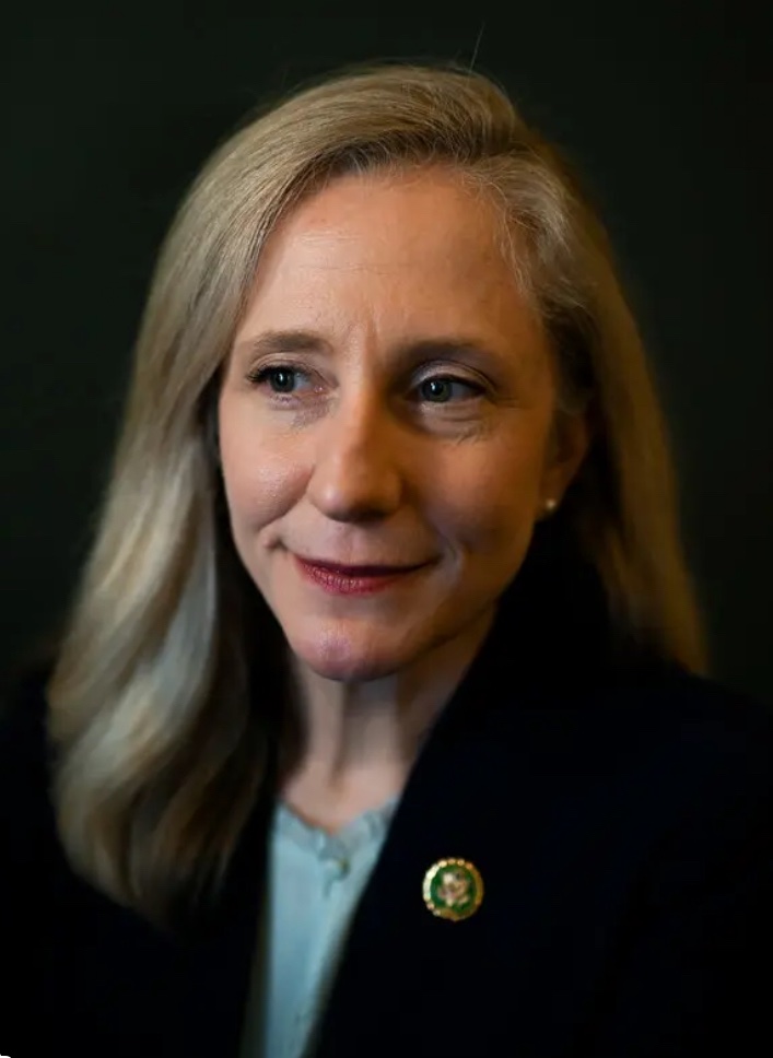 Robert Bass tweet media