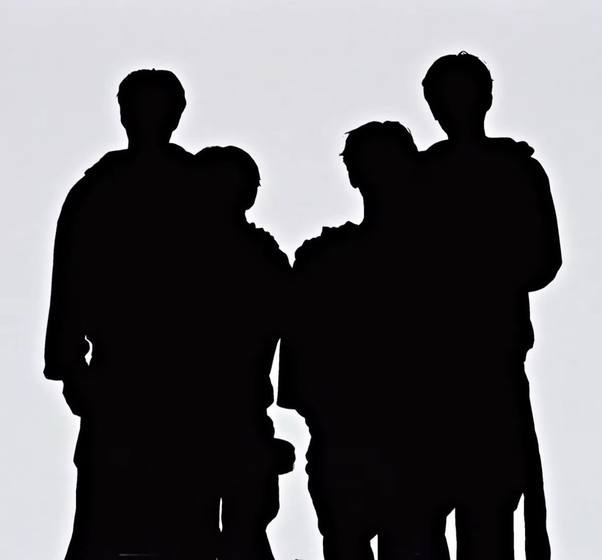 𝒆𝒓𝒊𝒔 🕊🐰 tweet media