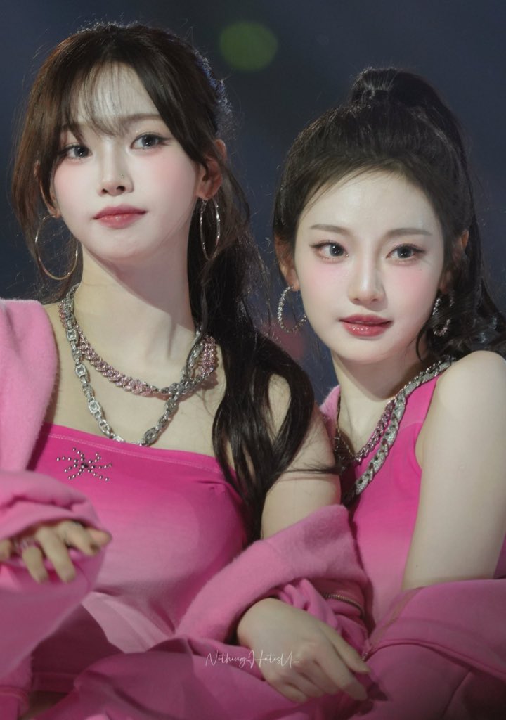 hourly karina tweet media