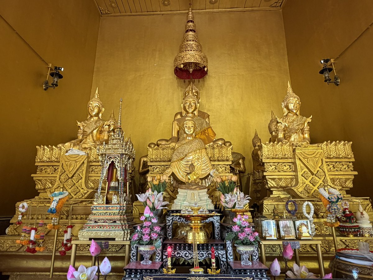 ธูปประทานทรัพย์ tweet media