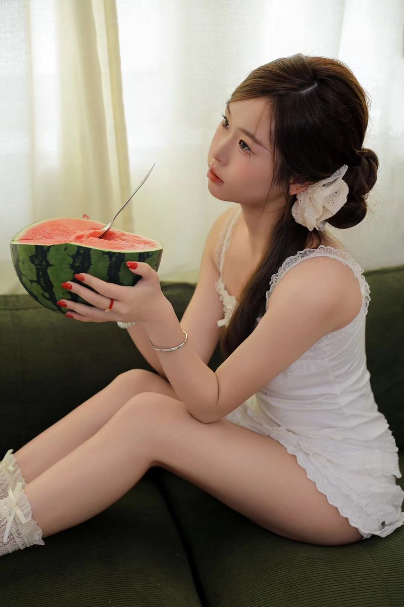 C628101's tweet photo. @LatexInvicta2 @siraseaiko i want https://t.co/Vq7nqES07M
