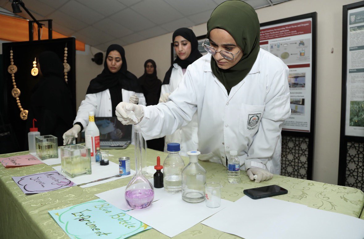 dbscuon's tweet photo. تعد هذه الفعالية فرصة مثالية لتعزيز المهارات البحثية لدى الطلاب، وفتح آفاق جديدة لهم للمشاركة والاستفادة المعرفية. https://t.co/l31mtmPj52