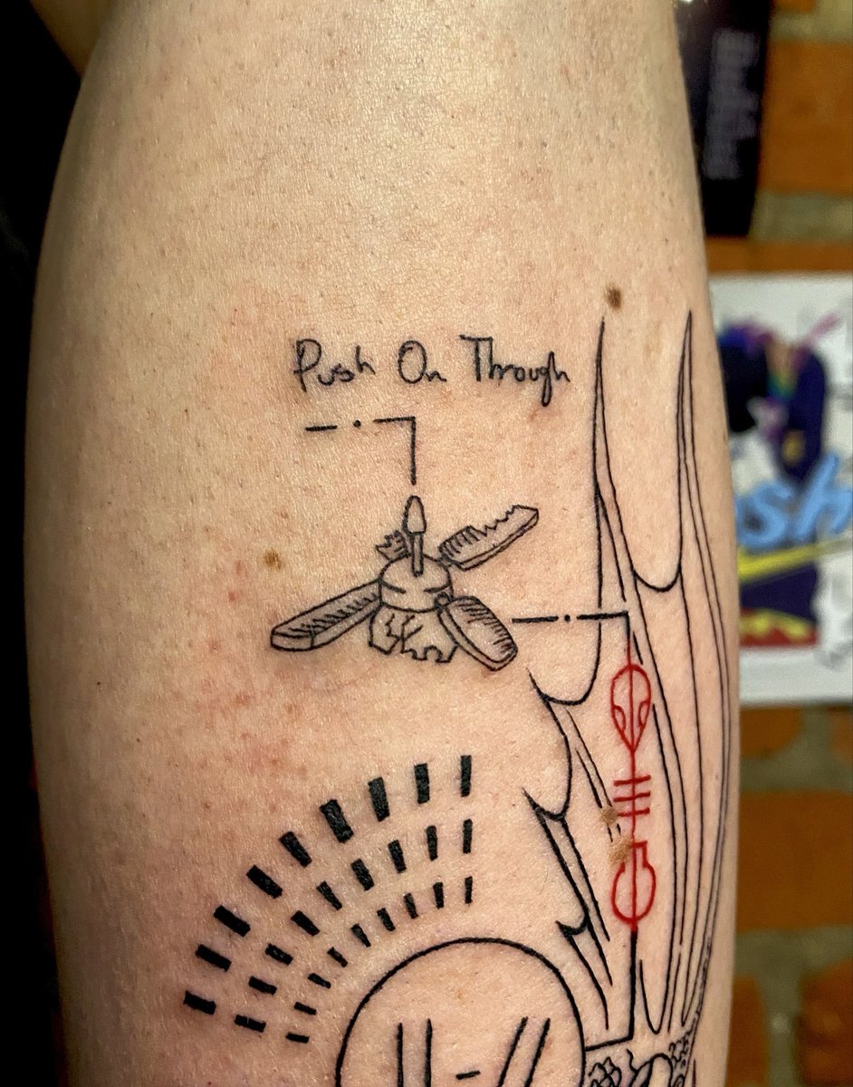 My new tøp tattoo! I'm so thrilled!
#twentyonepilots