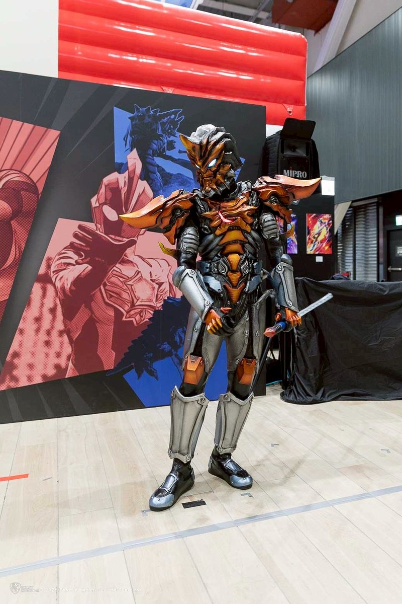 ULTRAMAN Global tweet media