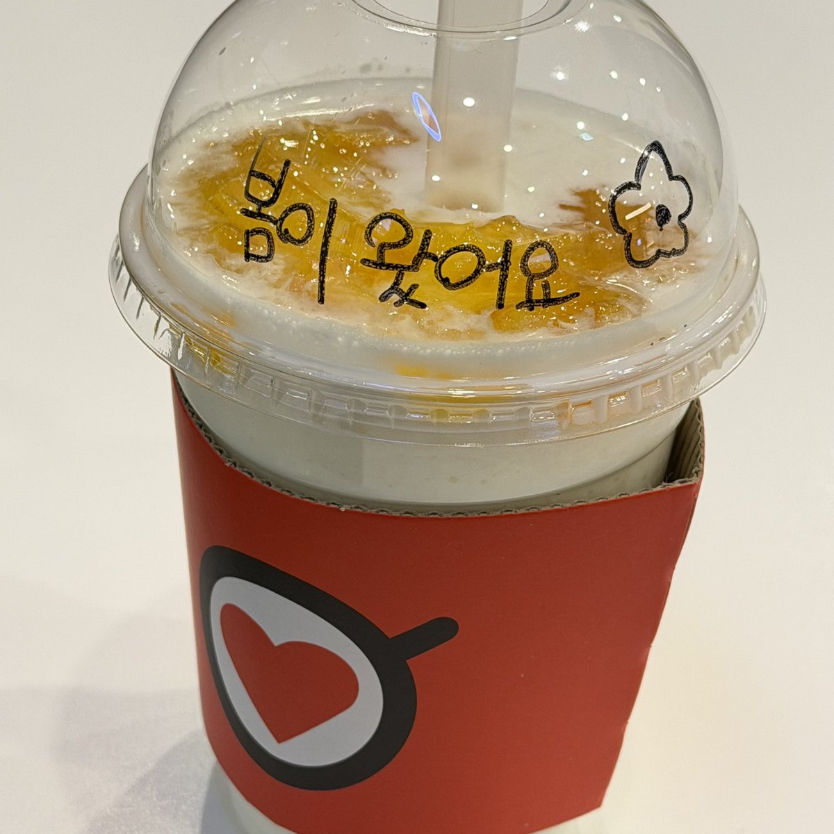 𖦹 서 우 주 tweet media