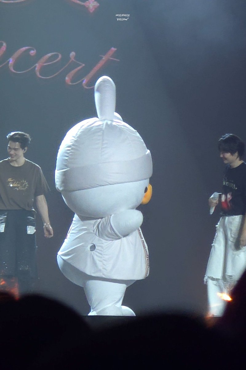 พี่เป้ย! tweet media