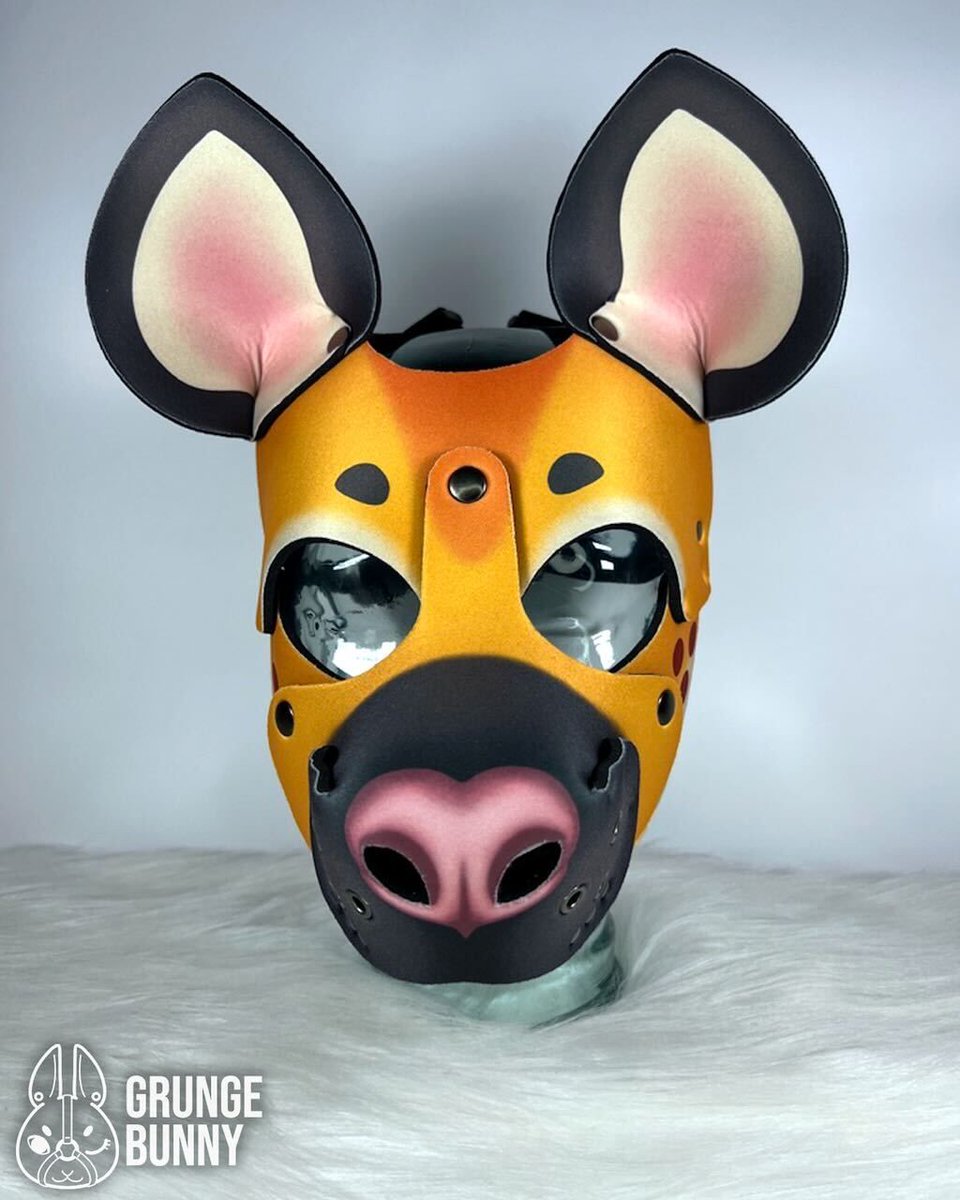 Grunge Bunny tweet media