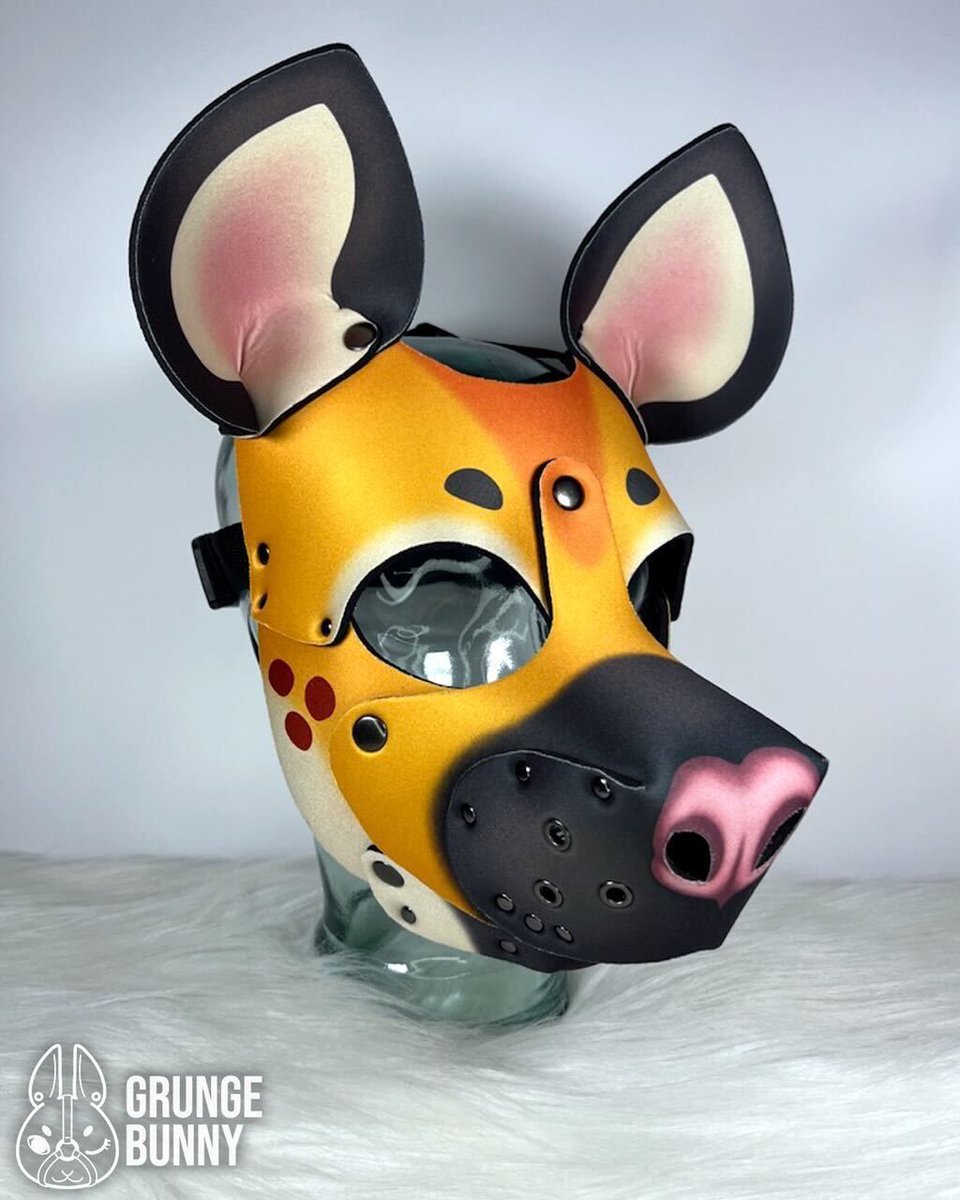 Grunge Bunny tweet media