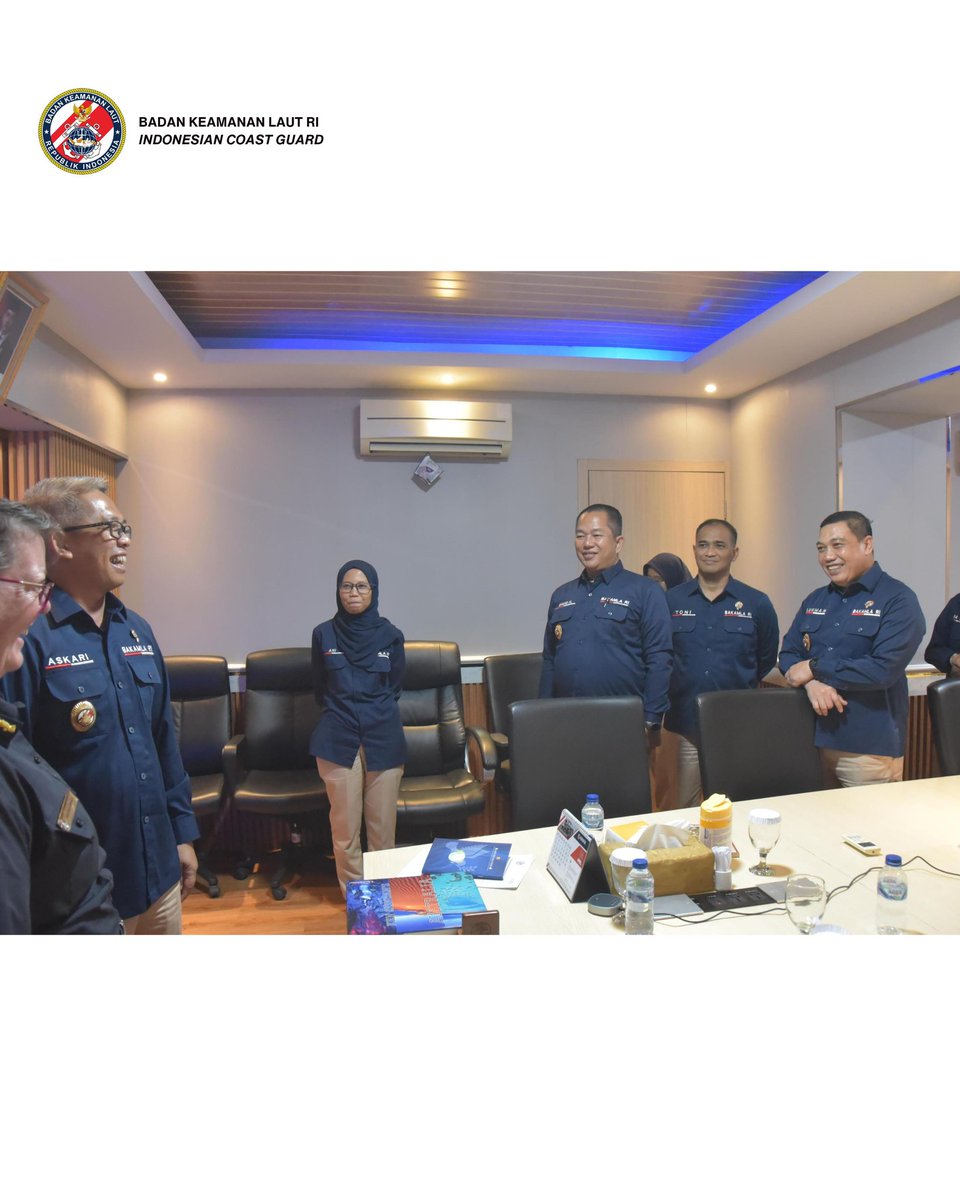 Official Indonesia Coast Guard (IDNCG) tweet media