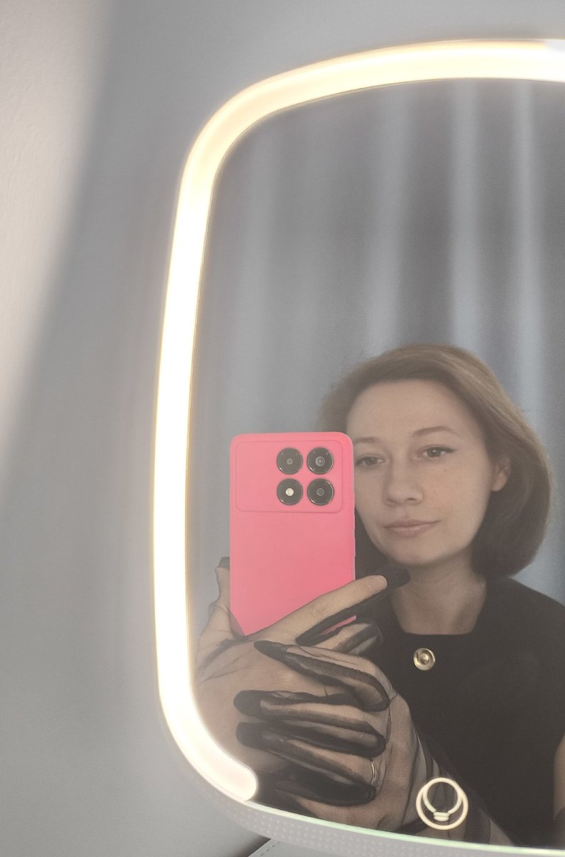 Christina🌷 tweet media