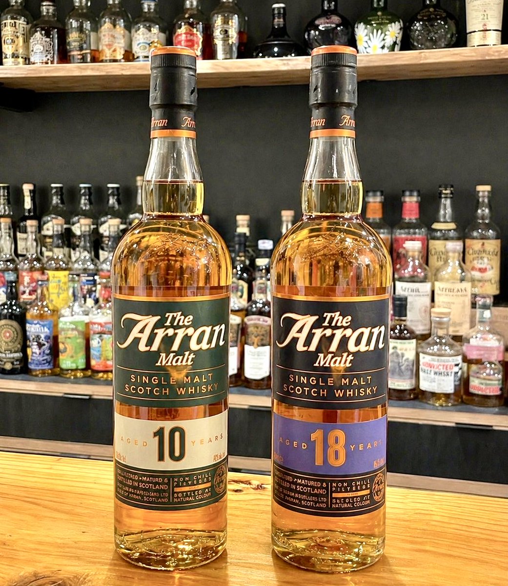 kurosakicalling's tweet image. アラン10年と18年の旧ラベル
入ってますよ。
10年は現行品と飲み比べできます。
#アラン