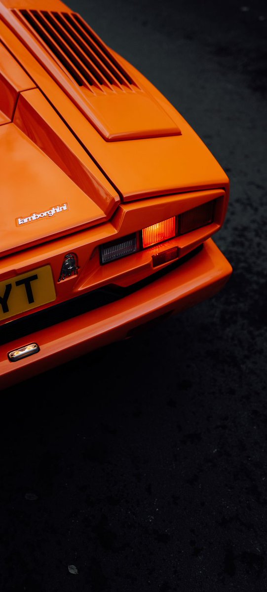 lynxchizzy's tweet image. My Lockscreen pulled up in a Lambo🔥
#Lamborghini #supercar
