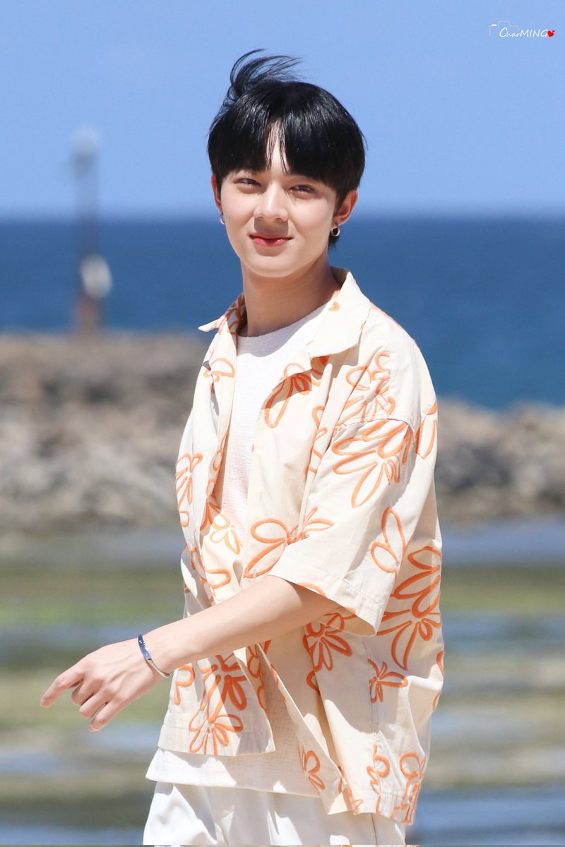 นุนิว NuNew Multi-Hyphenate Star

นุนิว NuNew True All-Rounder

นุนิว NuNew Born Stage Magnet

นุนิว NuNew Limitless Versatility

นุนิว NuNew Heavenly Golden Voice

นุนิว NuNew Pure Beauty Within

♡ へ
（• ˕ •マ
┏━♡♡━━━━┓
 #NuNew | นุนิว
#นุนิว  |  <a href="/CwrNew/">NuNew</a>