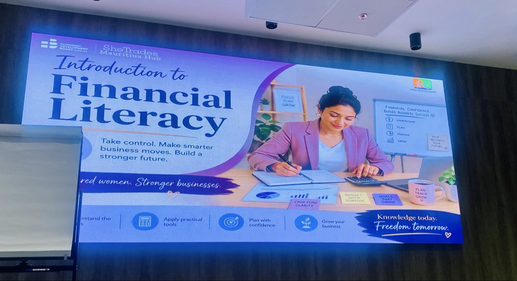 Meenakshi Saxena tweet media