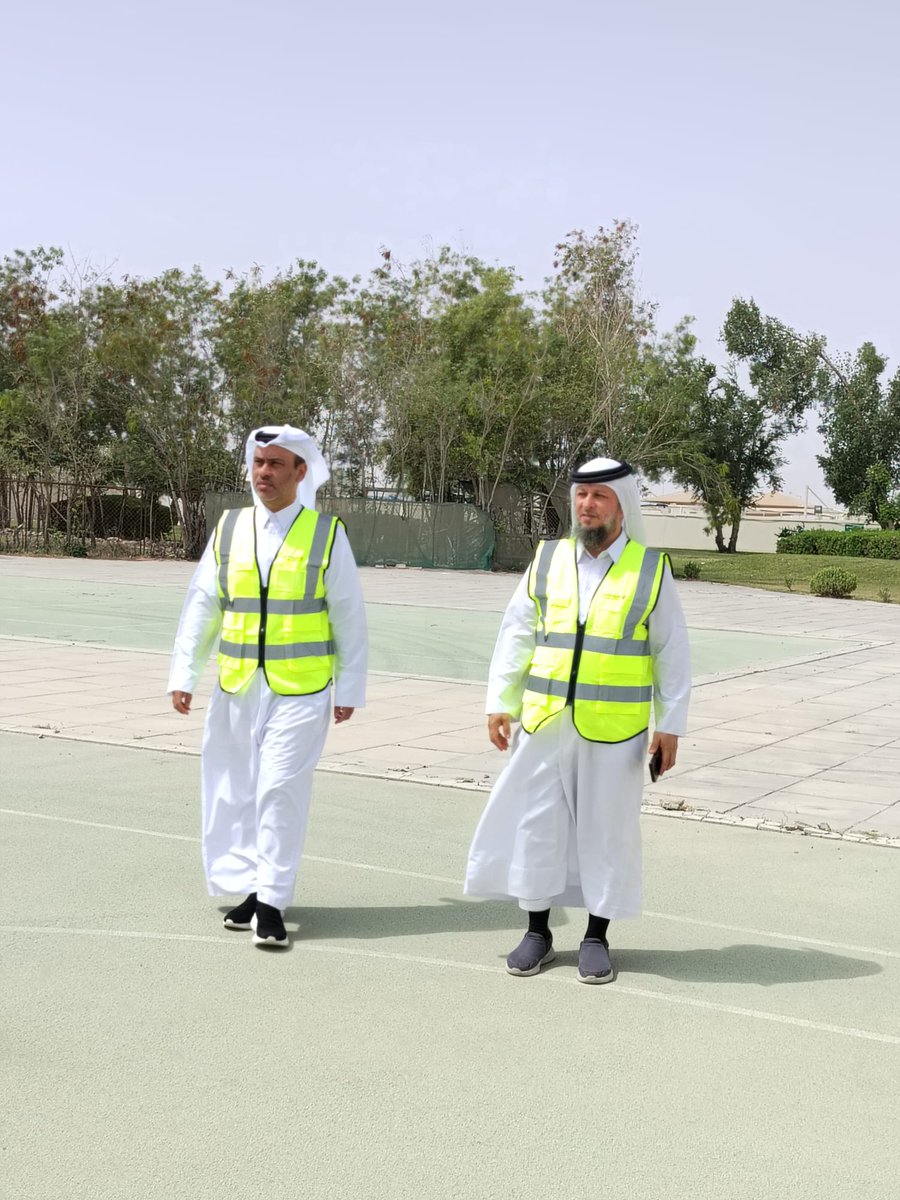 obzschool's tweet photo. نفّذت إدارة المدرسة اليوم خطة الإخلاء الوهمي للفصل الدراسي الثاني بكفاءة عالية وتنظيم محكم، وسط استجابة سريعة ووعي لافت من الطلبة والكوادر، بما يعكس جاهزية المدرسة وترسيخ ثقافة الأمن والسلامة. https://t.co/BcGNaQkVQz