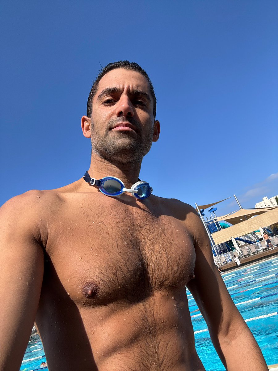 Dreams Swimmer tweet media