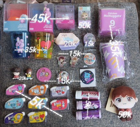💜 WTS OFFICIAL MERCH BTS 💜
🛒 YANG MAU TAKE SEMUA AKU JUAL RUGI 1,7 BOLEE TAWAR DAN CICIL
❣️ YANG MAU AKU KASII FREE 1 ALBUM BOLEE PILIH

Yang minat bolee lgsg chat aku aja yaa😉😉😉
#wts #pc #photocard #merch #BTS #tinytan #bt21