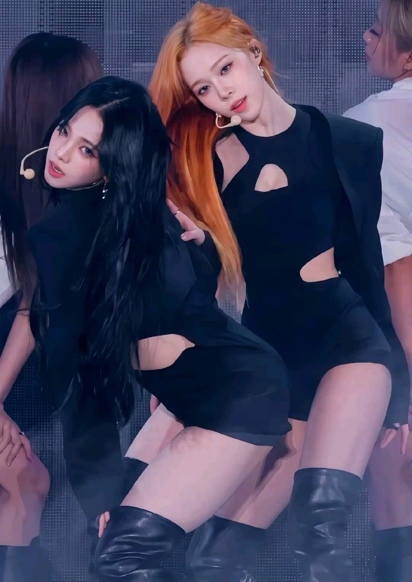K-pop Gallery tweet media