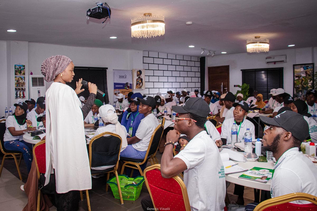 _SalamiWasiu's tweet photo. To all our participants and energetic student entrepreneurs, this is just the beginning. Keep building, keep growing, and keep striving for excellence. https://t.co/vIilPgDp5T