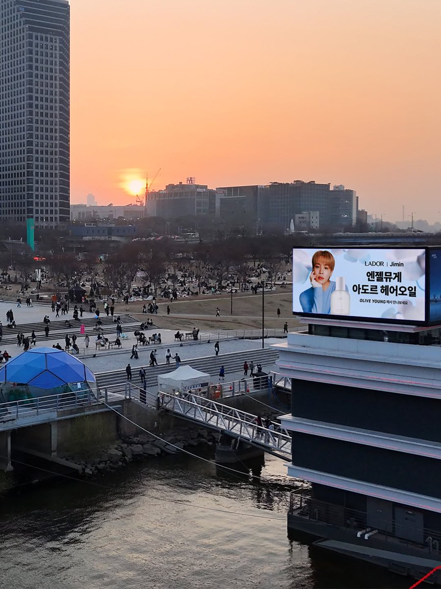 JIMIN RECORD tweet media