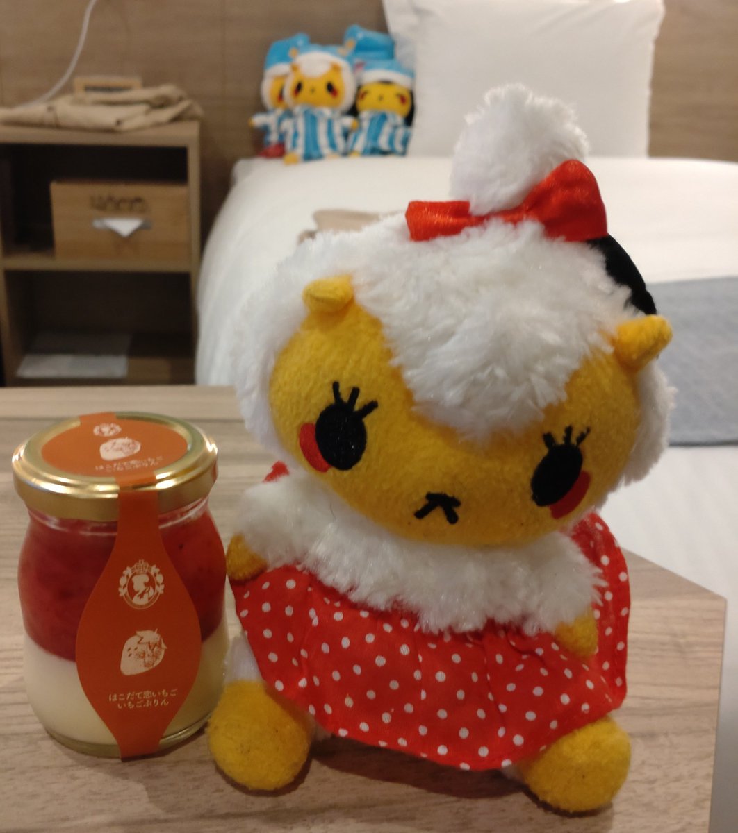 はこだて恋いちご洋菓子店のいちごプリンよん🐏🍓 #はこだて恋いちご