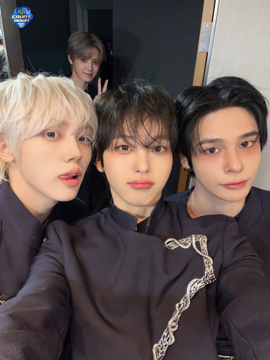 M COUNTDOWN tweet media