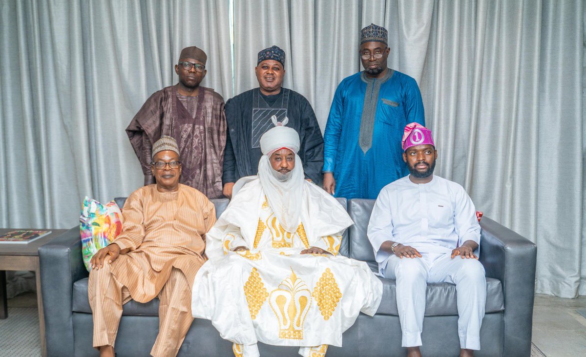 ganiyuobasa2025's tweet photo. A privilege to pay a courtesy visit to His Eminence, Sanusi Lamido Sanusi, alongside Sheikh Habeebullah Adam Al Ilory.

Our discussions focused on matters relating to the growth and advancement of Agege, as well as opportunities for meaningful partnerships that will further strengthen development within the local government.

We remain committed to engaging visionary leaders and stakeholders whose insights and support can help drive sustainable progress for our people.

#agege #avo #avoisworking #anewagegeisrising